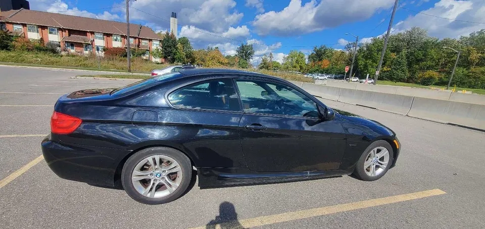 BMW 328I