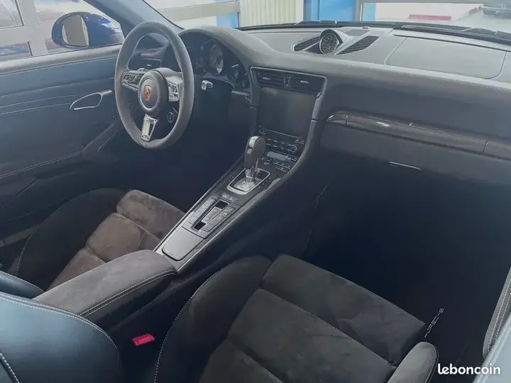Porsche 911 2017 photo 3