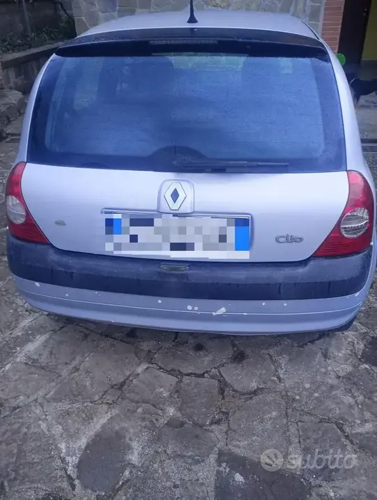 Renault Clio 2005 photo 4