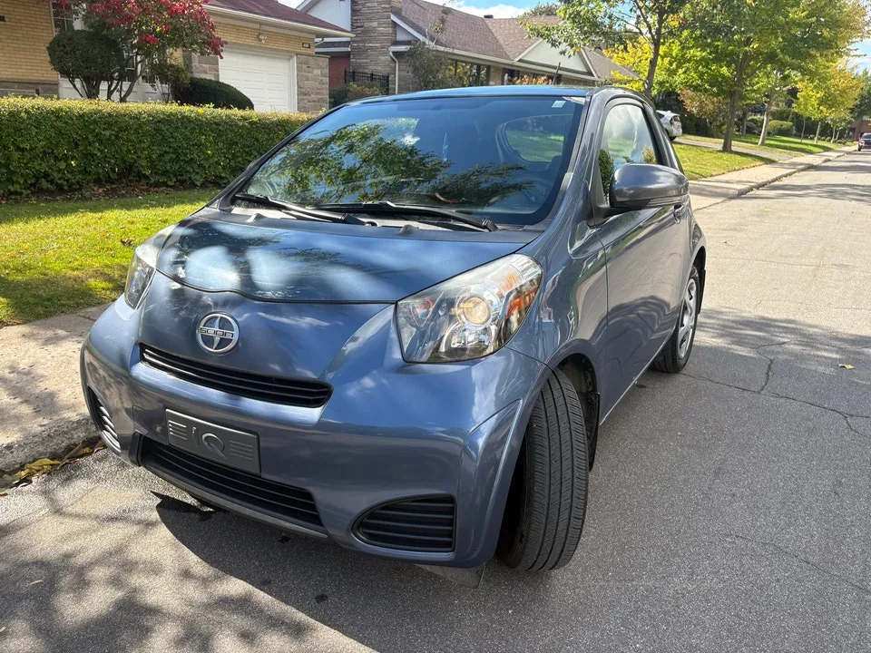 Toyota Iq