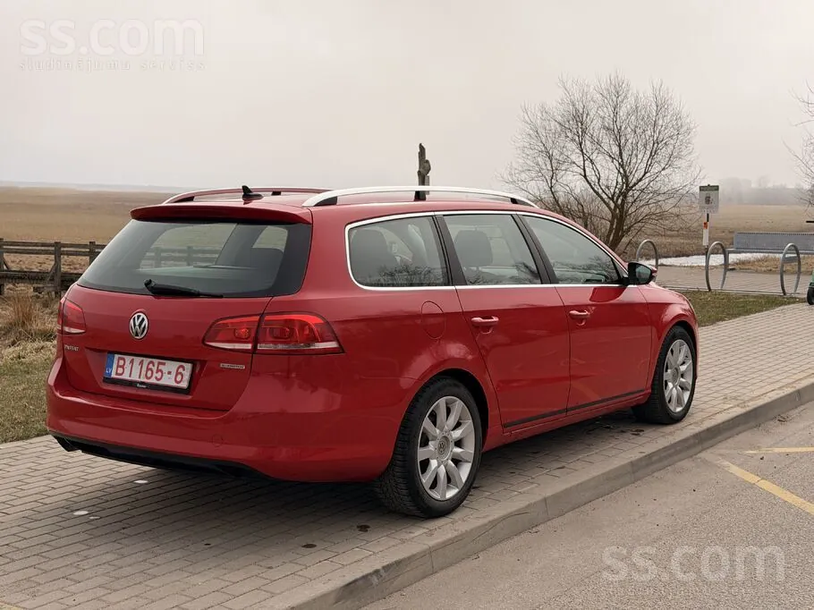 Volkswagen Passat 2013 photo 3