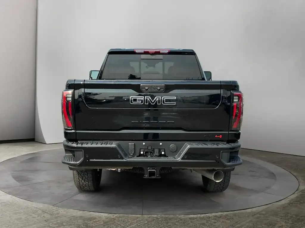 GMC Sierra 2500Hd 2026 photo 4