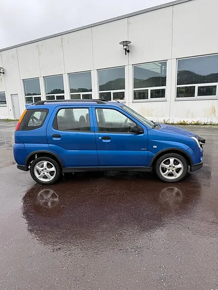 Suzuki Ignis 2007 photo 4