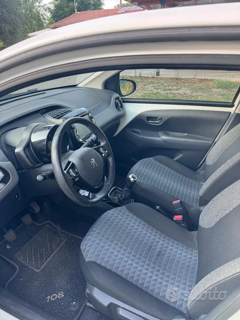 Peugeot 108 2021 photo 4
