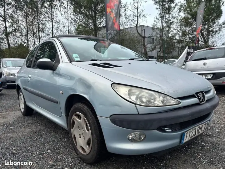 Peugeot 206 2003 photo 2