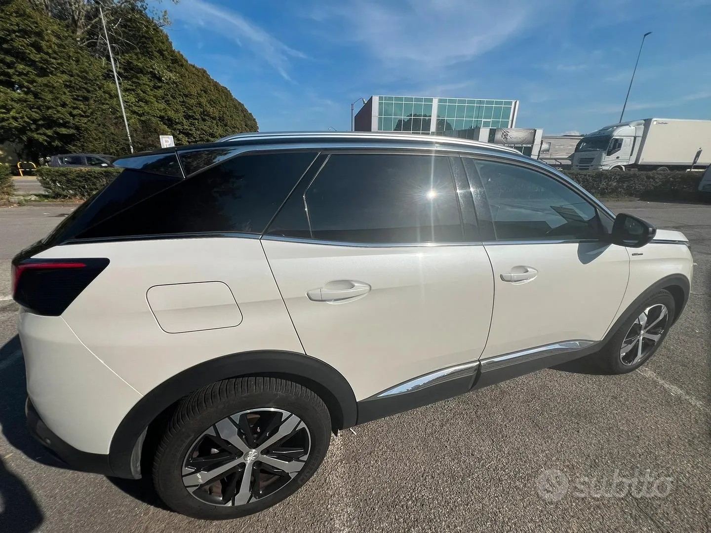 Peugeot 3008 2017 photo 2