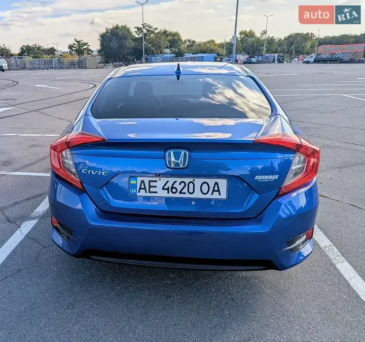 Honda Civic 2017 photo 5