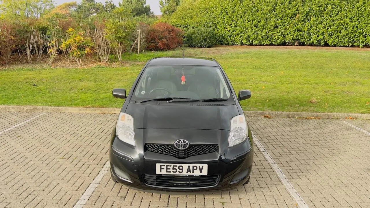 Toyota Yaris 2009 photo 4