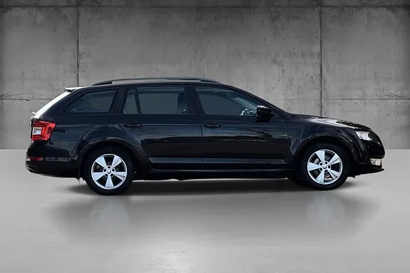 Skoda Octavia 2014 photo 3