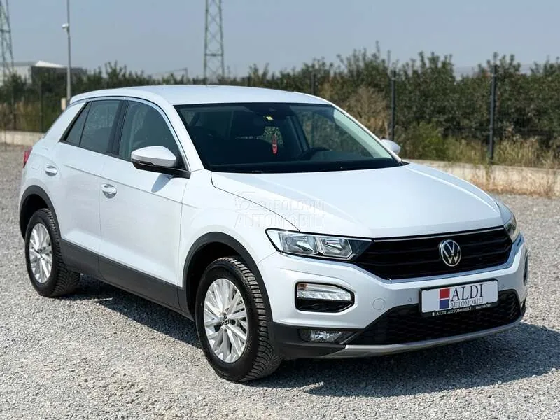 Volkswagen T-Roc 2022 photo 3