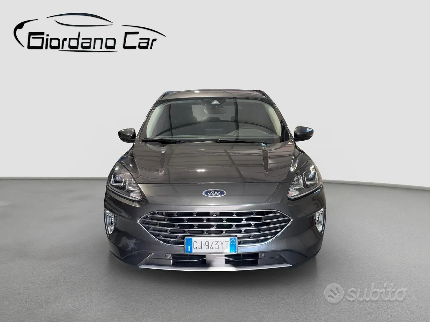 Ford Kuga 2022 photo 2