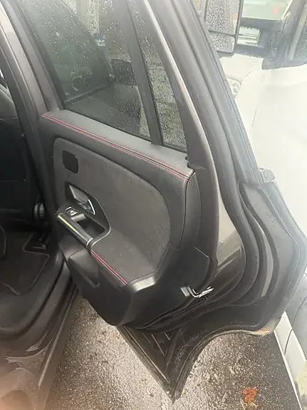 Mercedes-Benz Eqa300 2025 photo 2