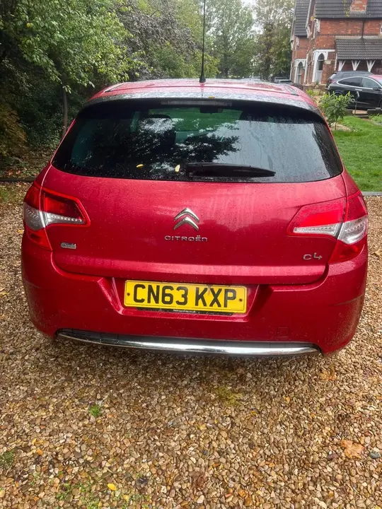 Citroen C4 2013 photo 3