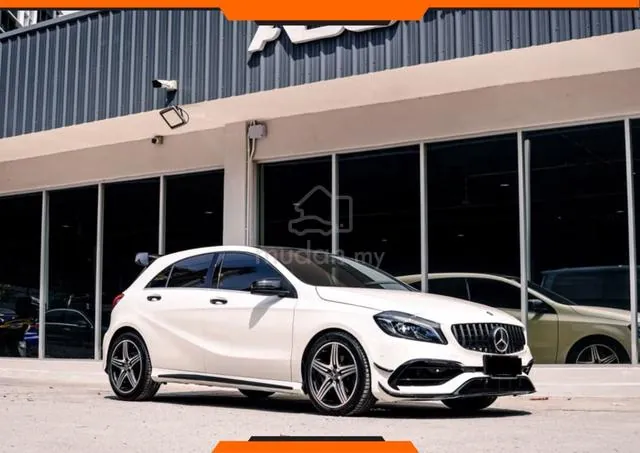 Mercedes-Benz A180