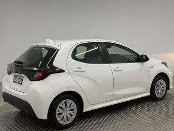 Toyota Yaris 2022 photo 4