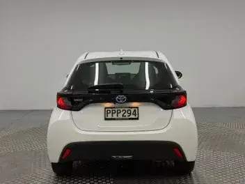 Toyota Yaris 2022 photo 5