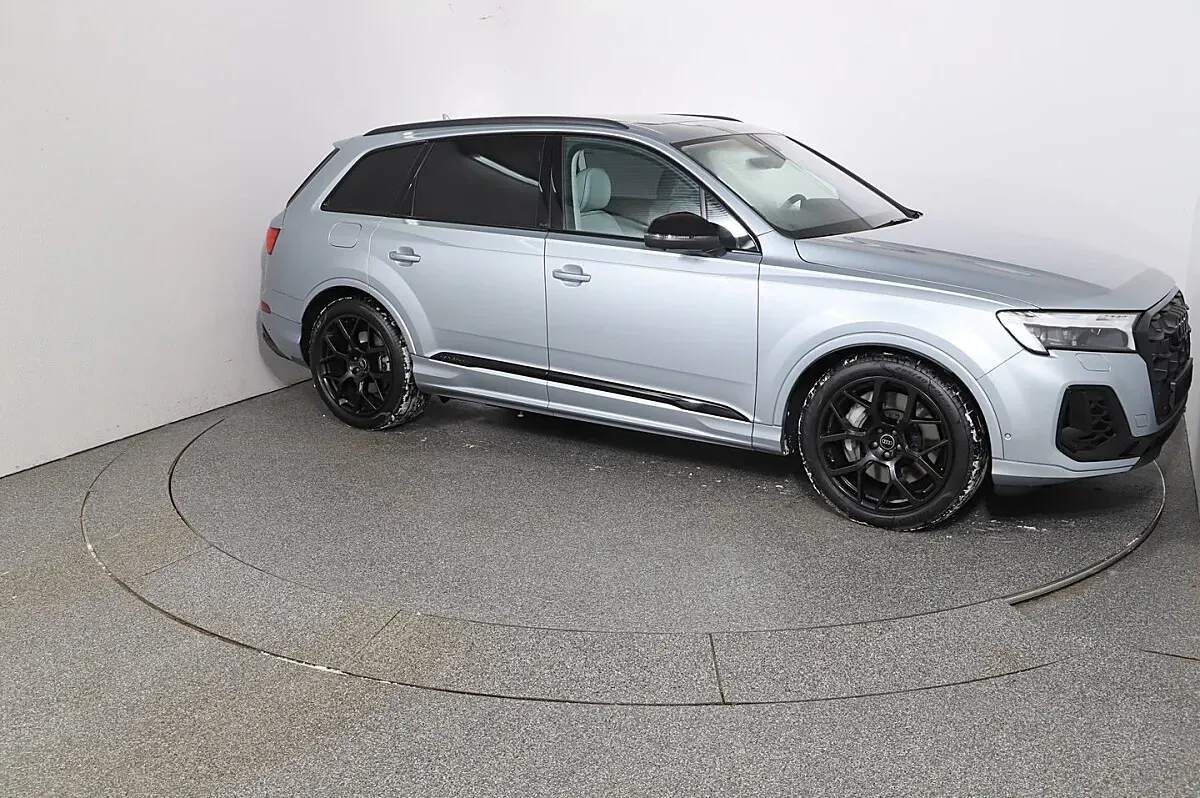 Audi Q7 2026 photo 3