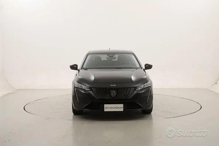 Peugeot 308 2024 photo 2