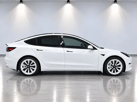 Tesla Model 3 2021 photo 5