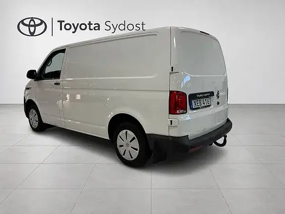 Volkswagen Transporter 2023 photo 2