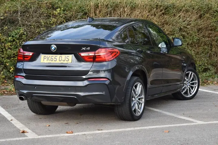 BMW X4 2015 photo 4