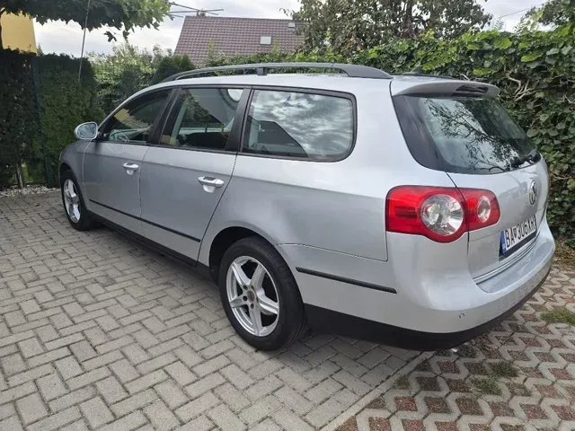 Volkswagen Passat Variant 2007 photo 4