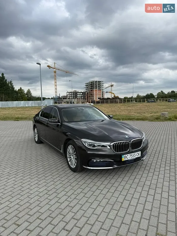 BMW 7 Series 2016 photo 3
