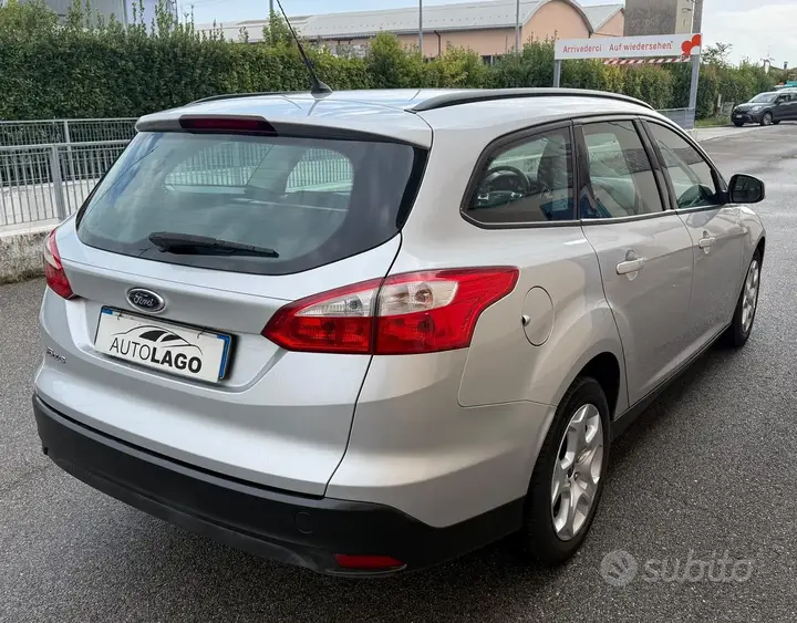 Ford Focus 2013 photo 4