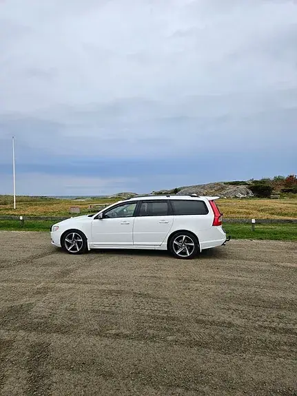 Volvo V70 2013 photo 3