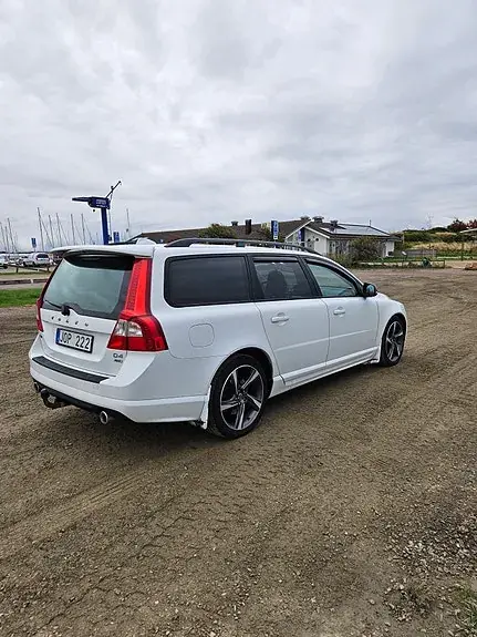 Volvo V70 2013 photo 5