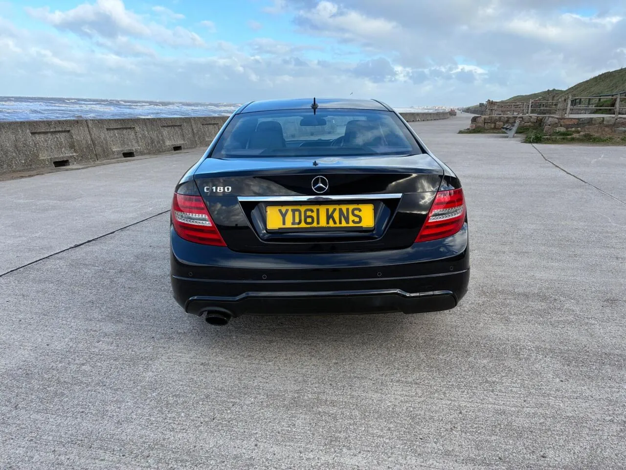 Mercedes-Benz C-Class 2011 photo 4