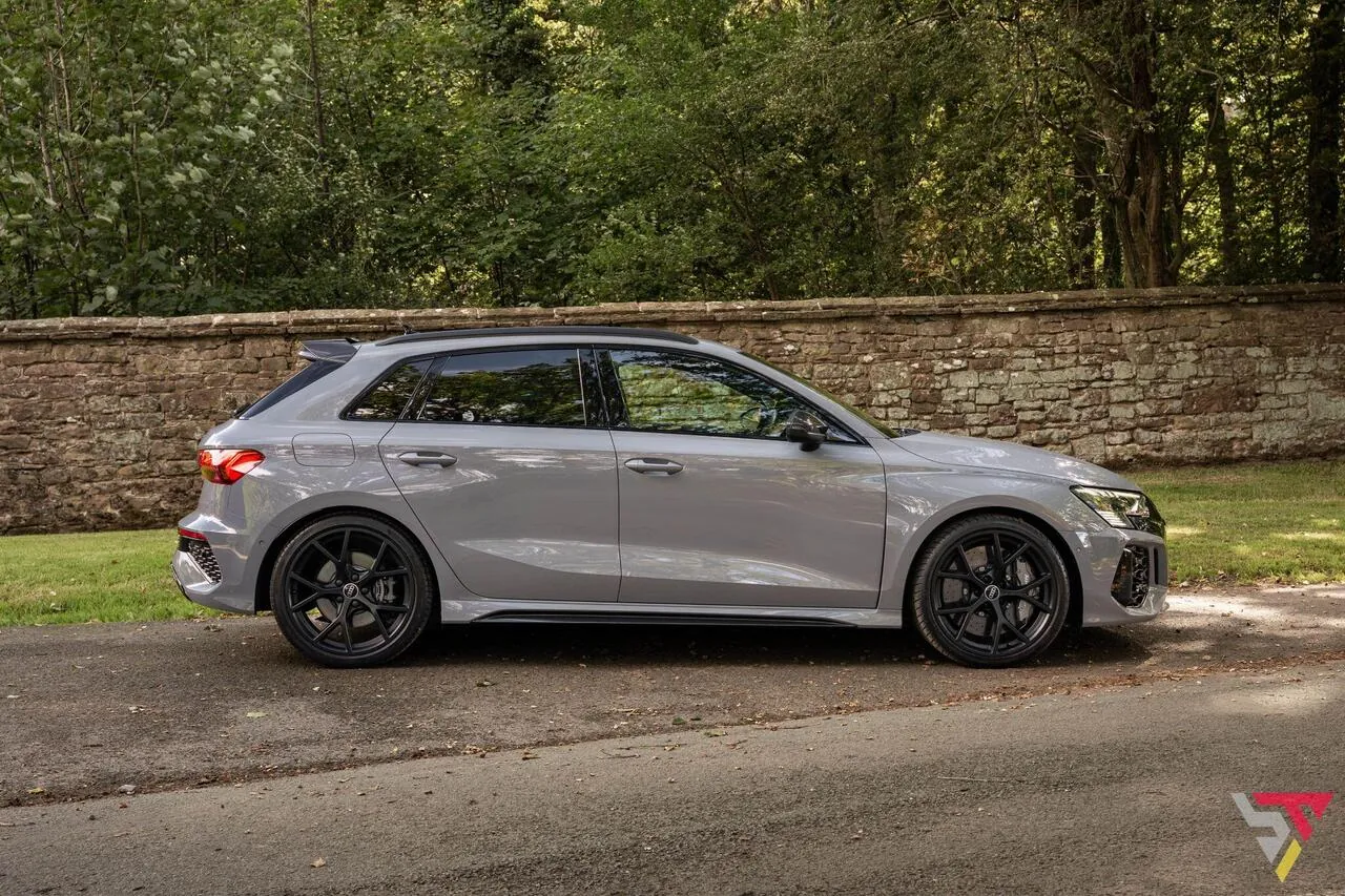 Audi Rs3 2023 photo 3