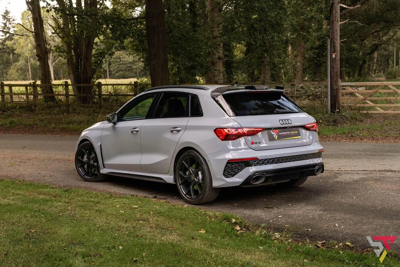 Audi Rs3 2023 photo 4