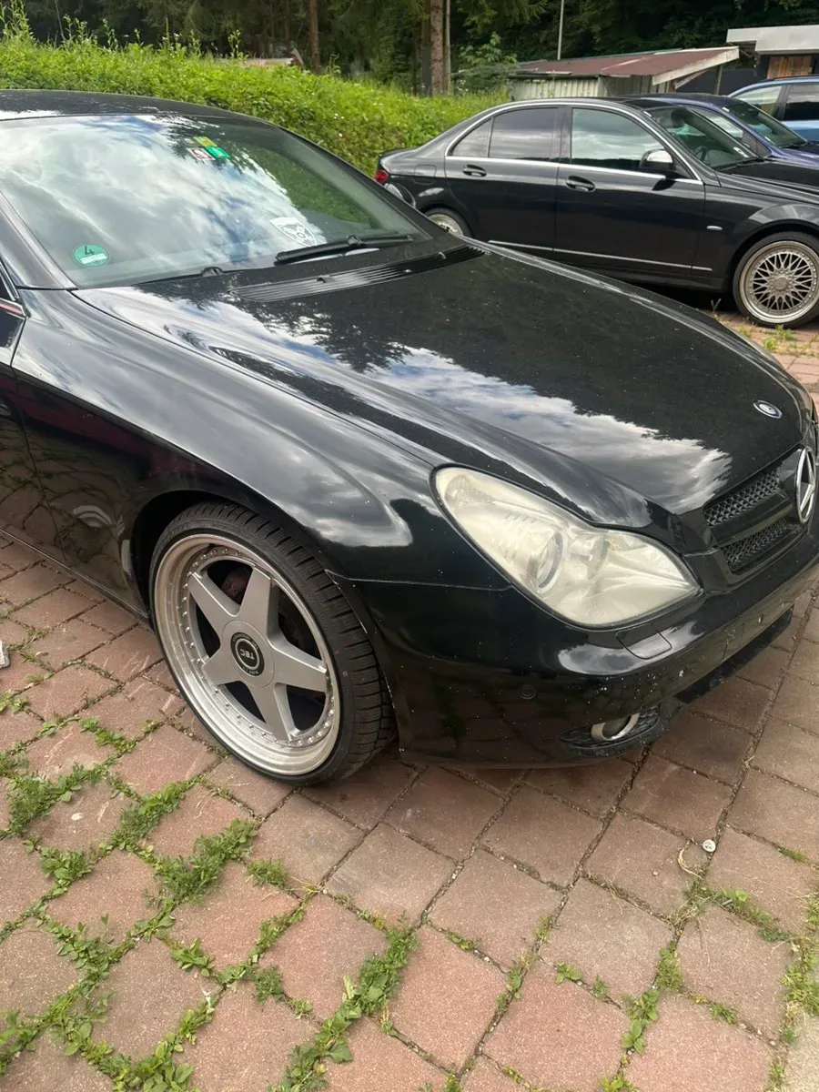 Mercedes-Benz Cls-Class 2005 photo 2