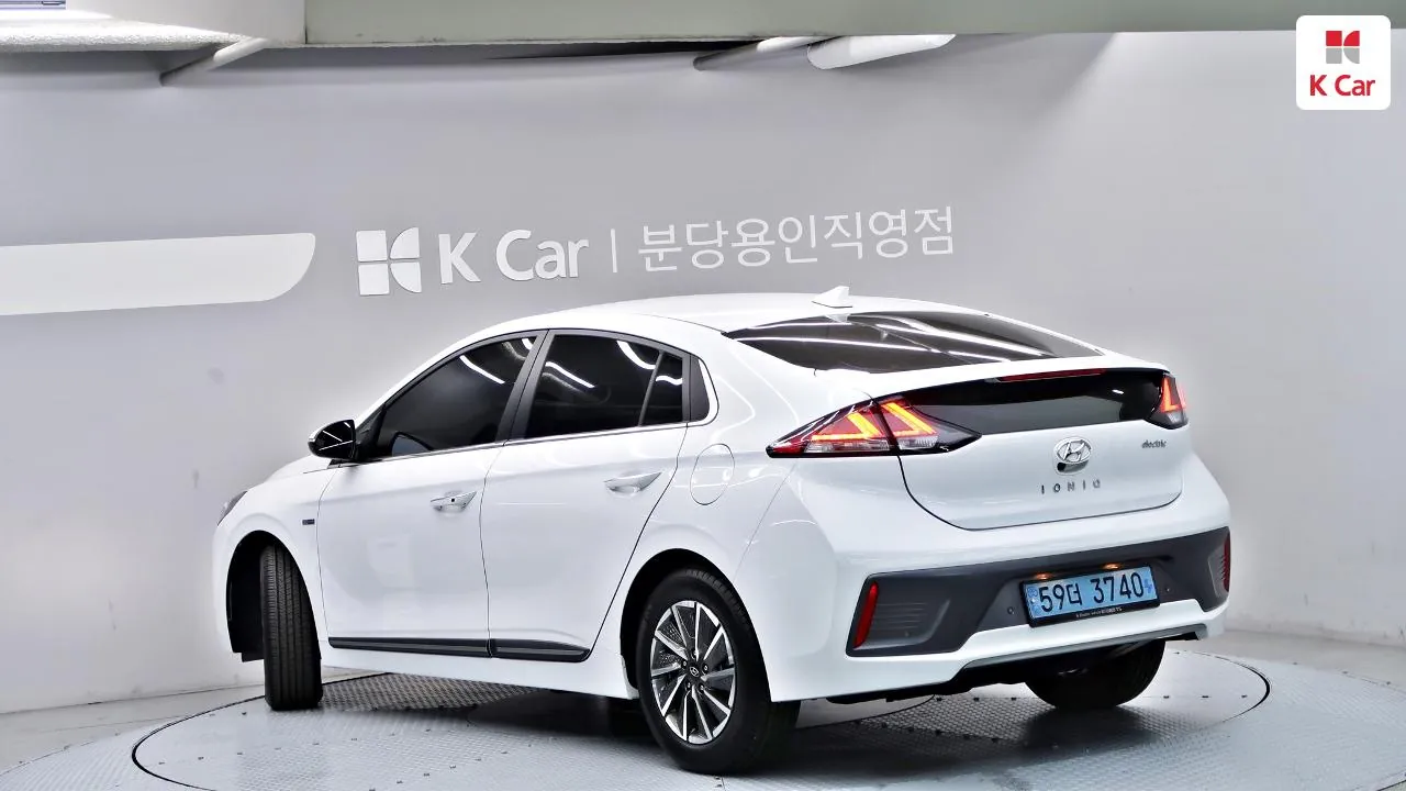 Hyundai Ioniq 2020 photo 4
