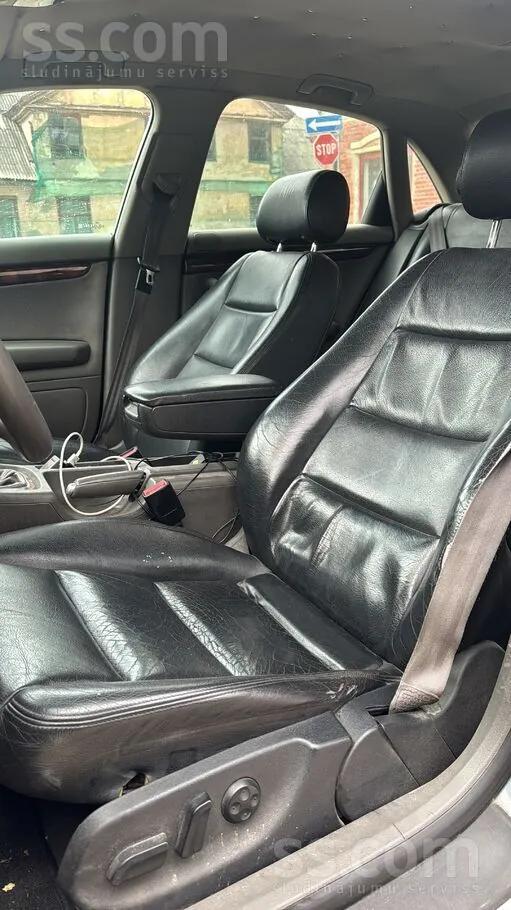 Audi A4 2002 photo 5