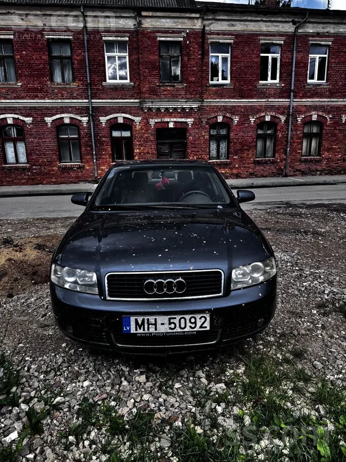 Audi A4 2002 photo 3