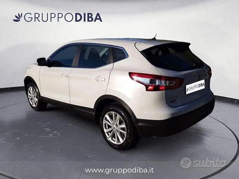 Nissan Qashqai 2015 photo 4