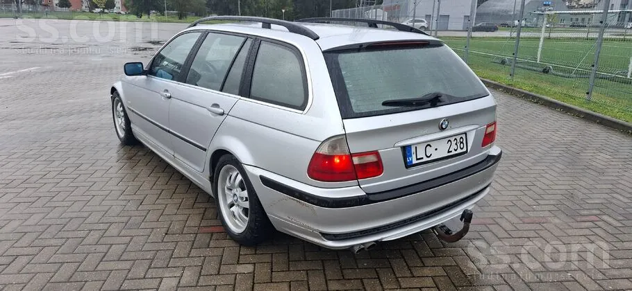 BMW 325 2001 photo 4