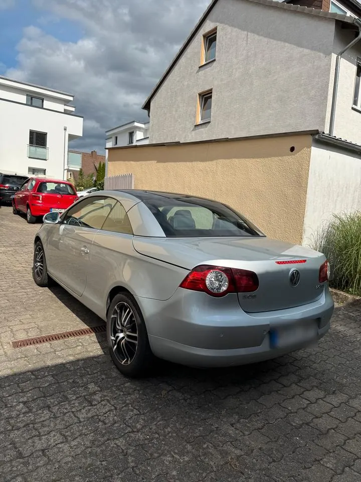 Volkswagen Eos