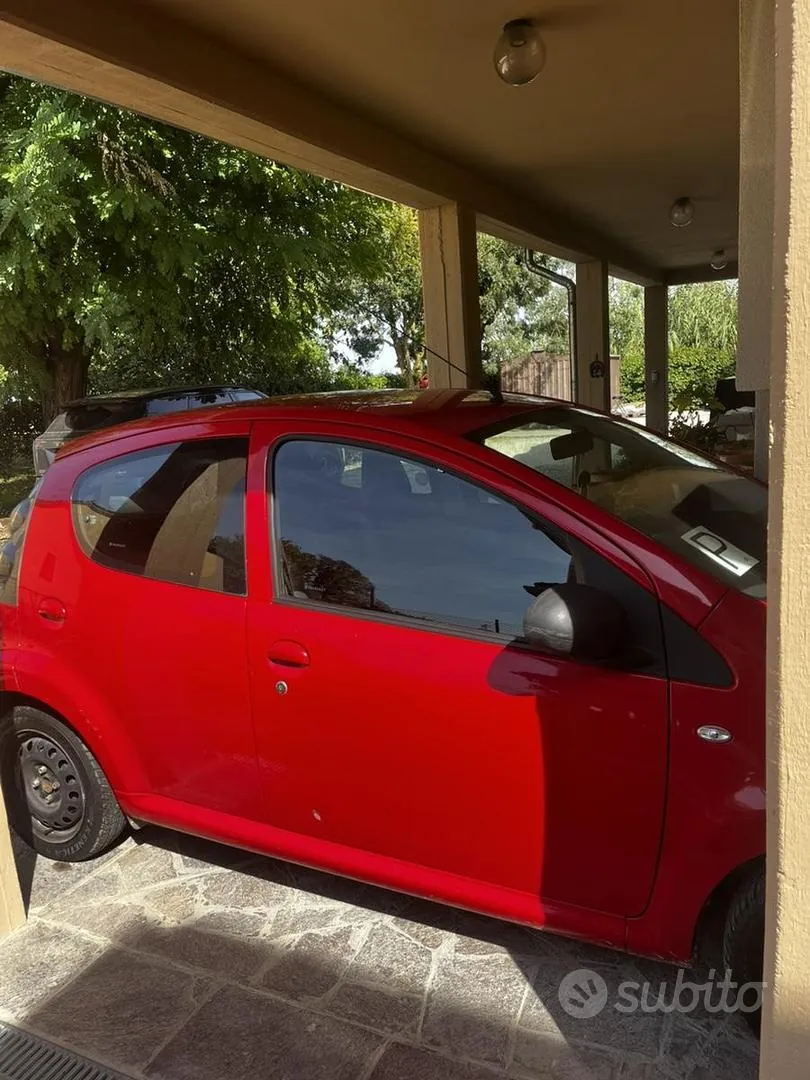 Citroen C1 2010 photo 2