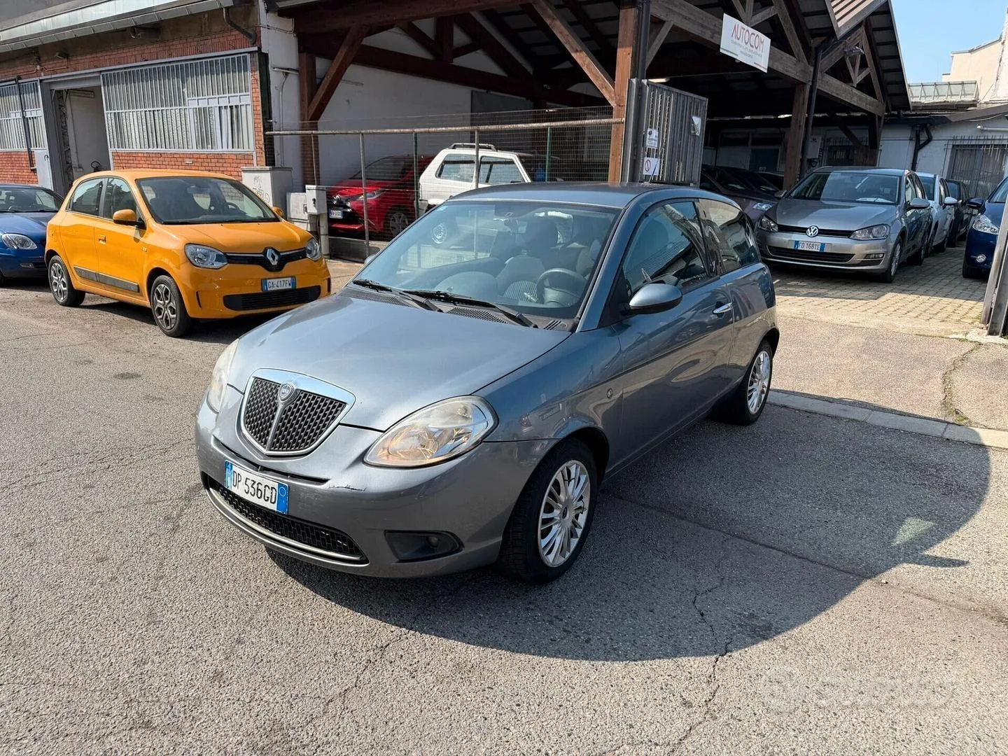 Lancia Ypsilon