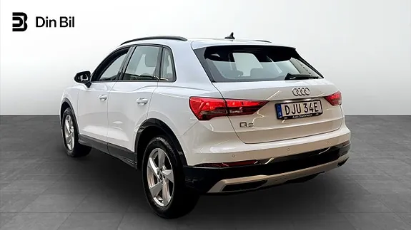 Audi Q3 2024 photo 3