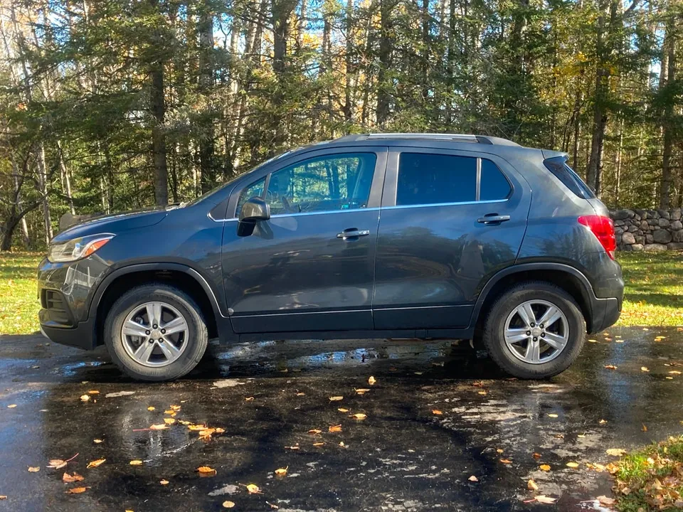 Chevrolet Trax 2017 photo 2
