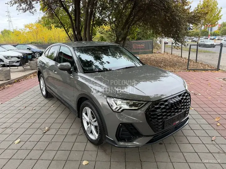 Audi Q3 2023 photo 3