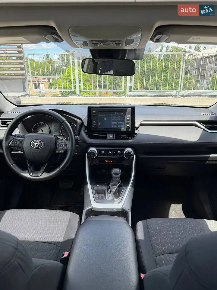 Toyota Rav4 2018 photo 5