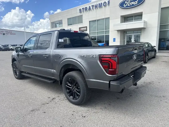 Ford F-150 2026 photo 2