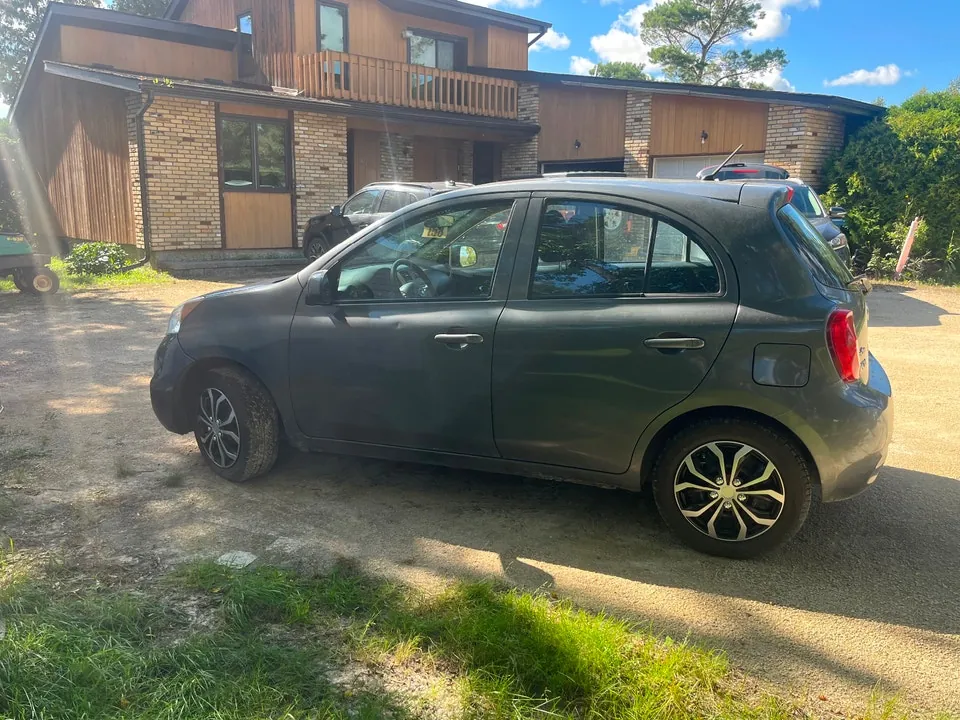 Nissan Micra 2016 photo 3
