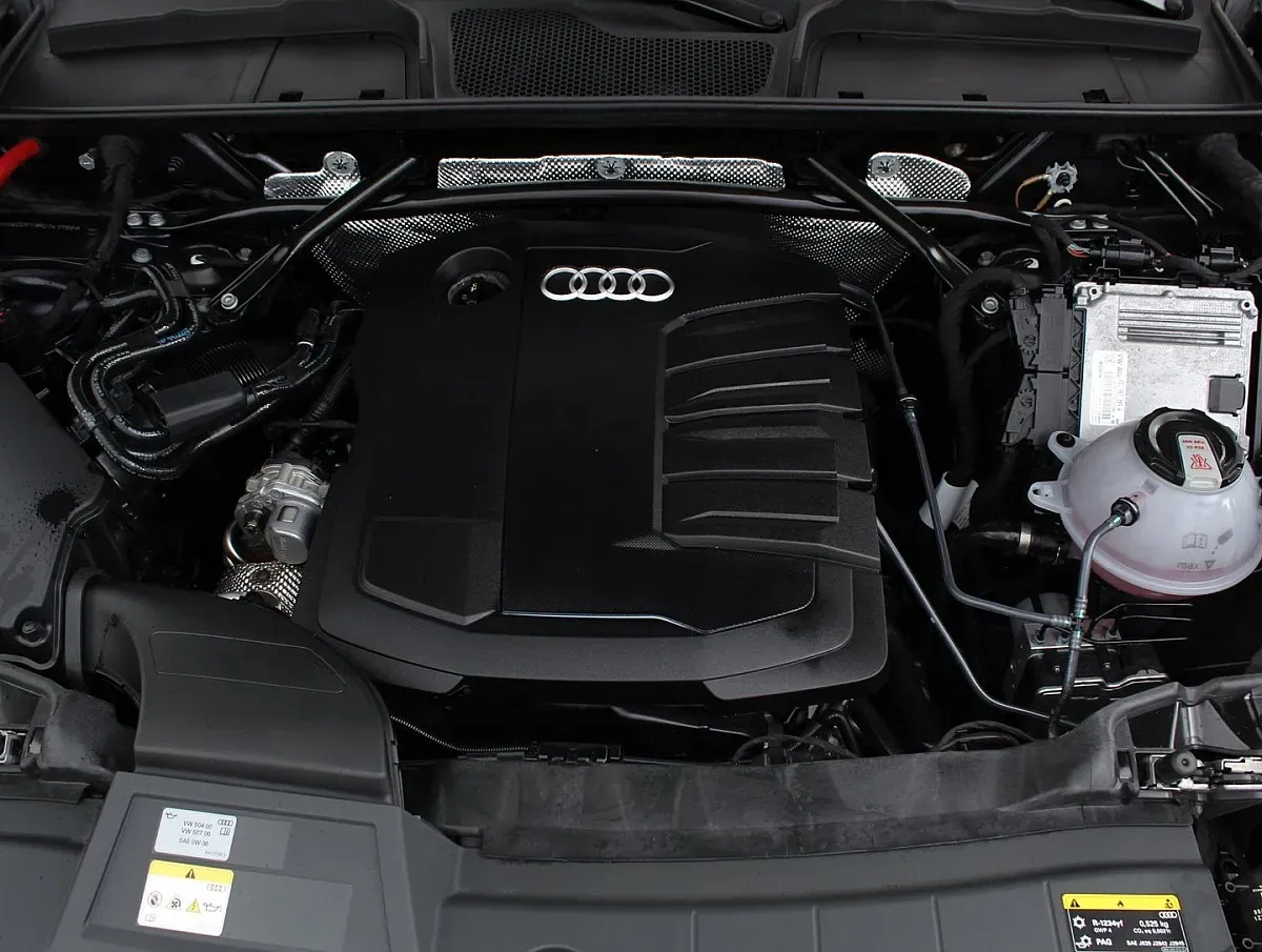 Audi Q5 2024 photo 3