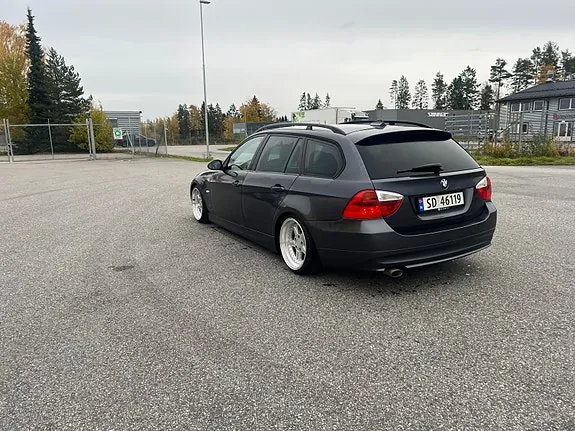 BMW 320D 2005 photo 4